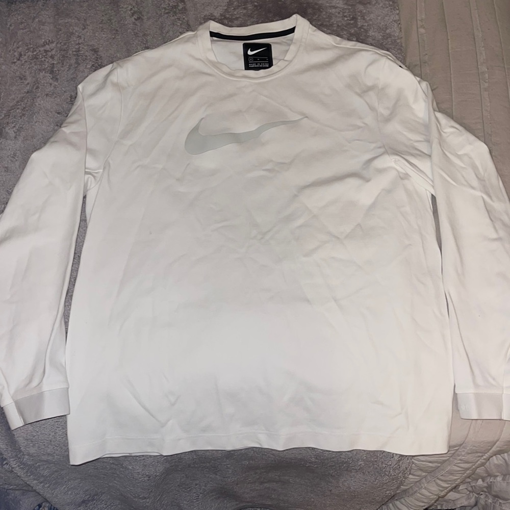 Cool Nike Men’s Sweater